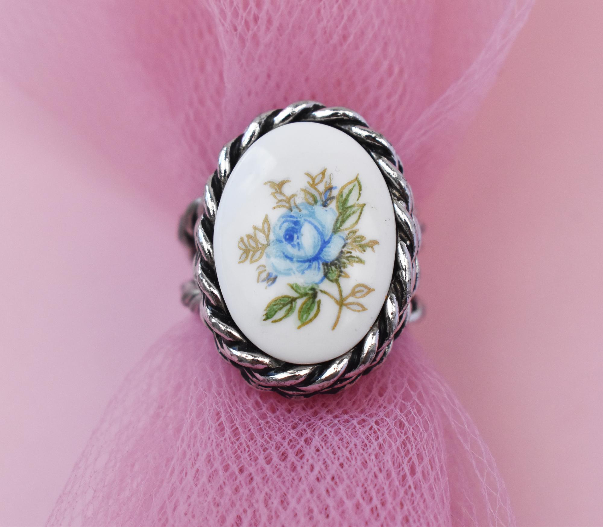 embroidered cuff detail with floral motif